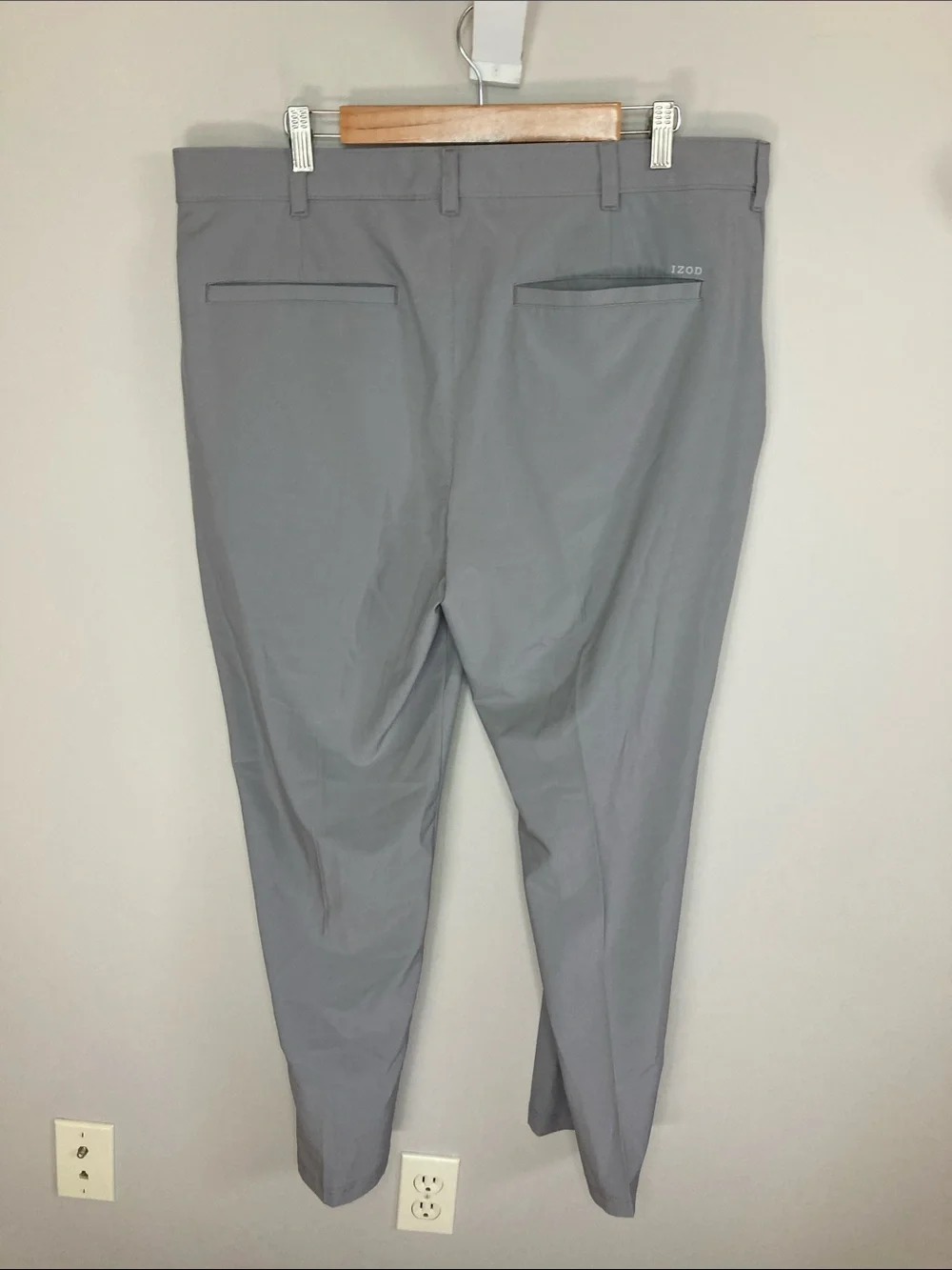 IZOD Golf 38x30 Men's Classic Light Gray Dress Pants Tailored Comfort